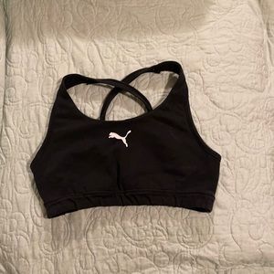 Sports bra size Small (Puma)